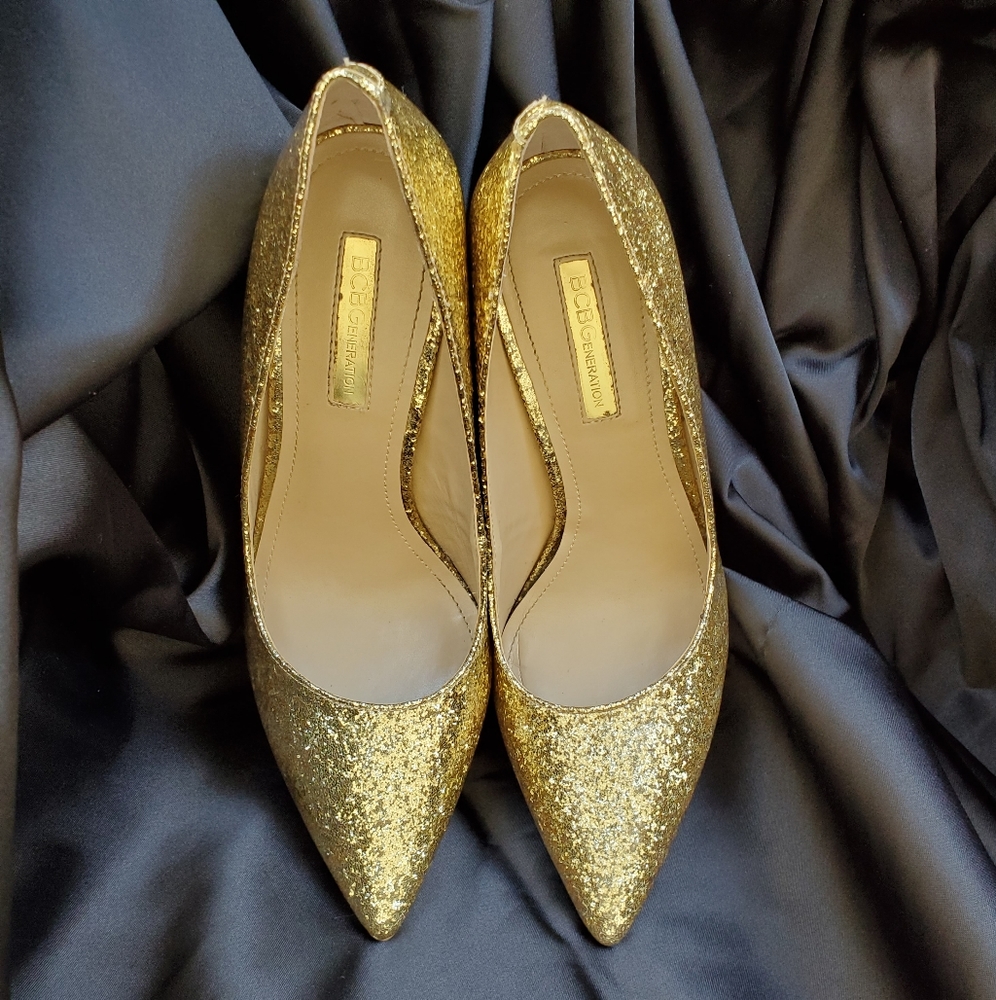 BCBGENERATION Heels - Picture 2 of 11